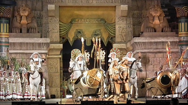 arena%20verrona%2003.jpg